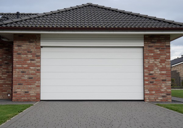 Portes de garage à Éblange